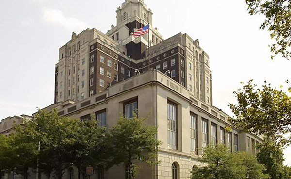 200 Chestnut St, Philadelphia, PA 19106